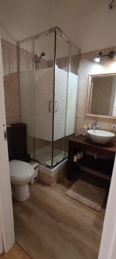 Living Cagliari Marina Bed & Breakfast Dış mekan fotoğraf